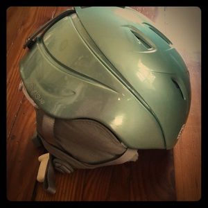 Smith Intrigue Helmet Skiing Snowboarding  Small